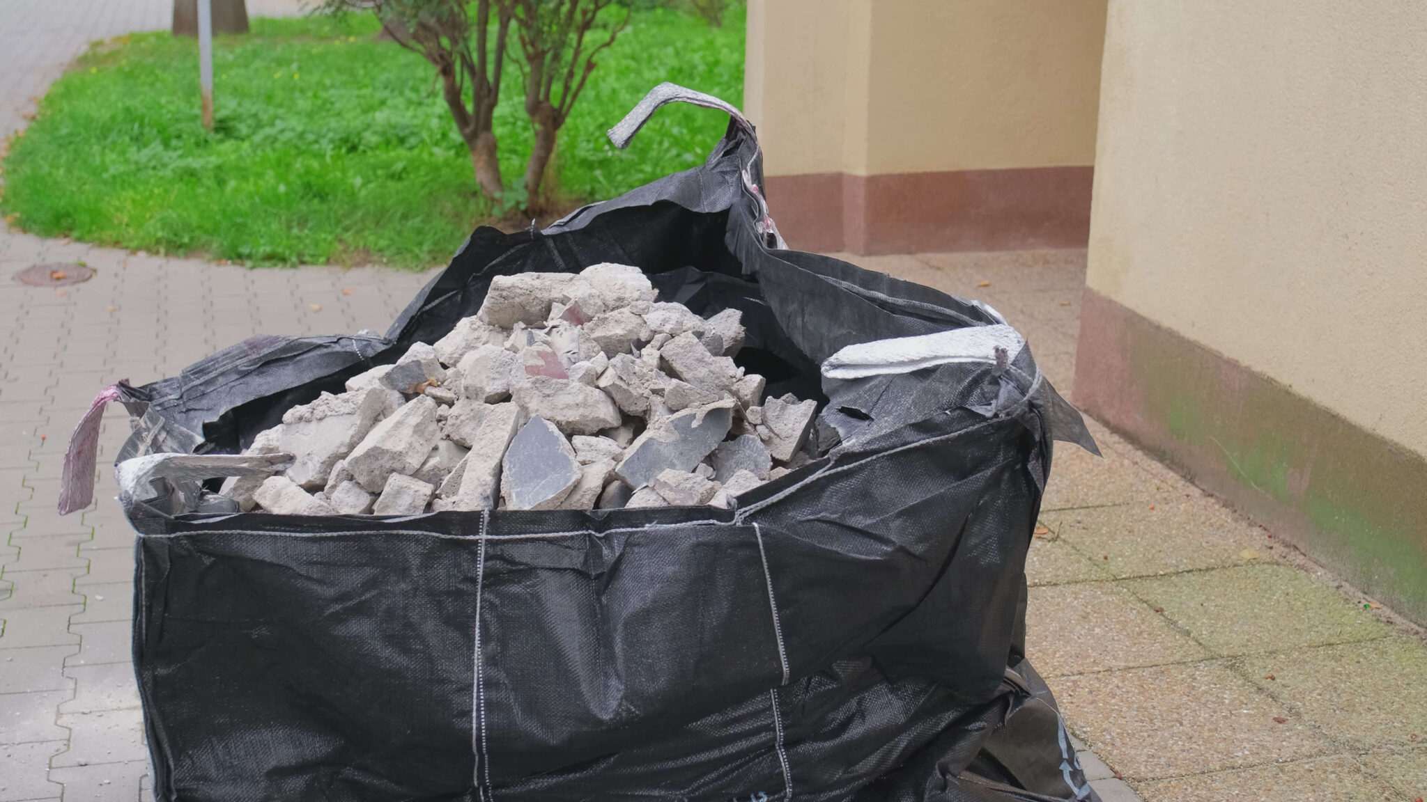 Asbestos Roof Tile Removal